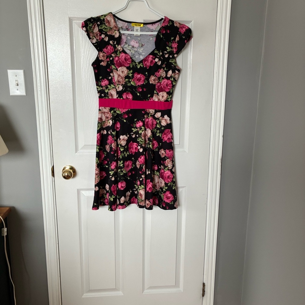 Floral Mini Dress - Black and Pink